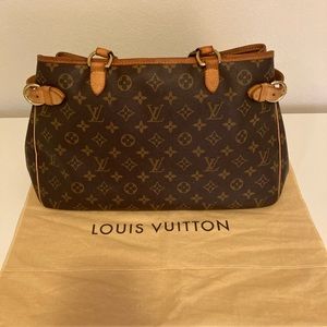 💯 Authentic Louis Vuitton Shoulder Bag